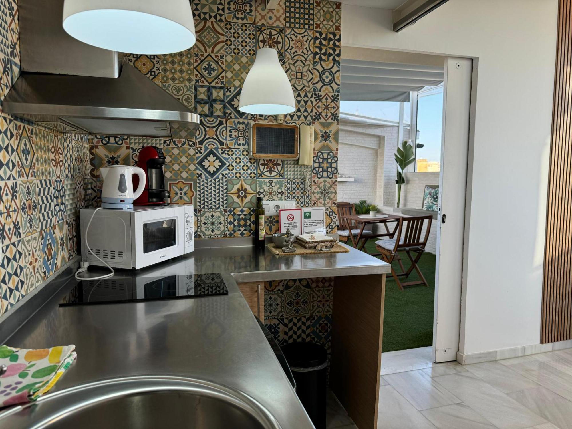 コルドバAtico De La Sultana Con Terraza Privadaアパートメント エクステリア 写真
