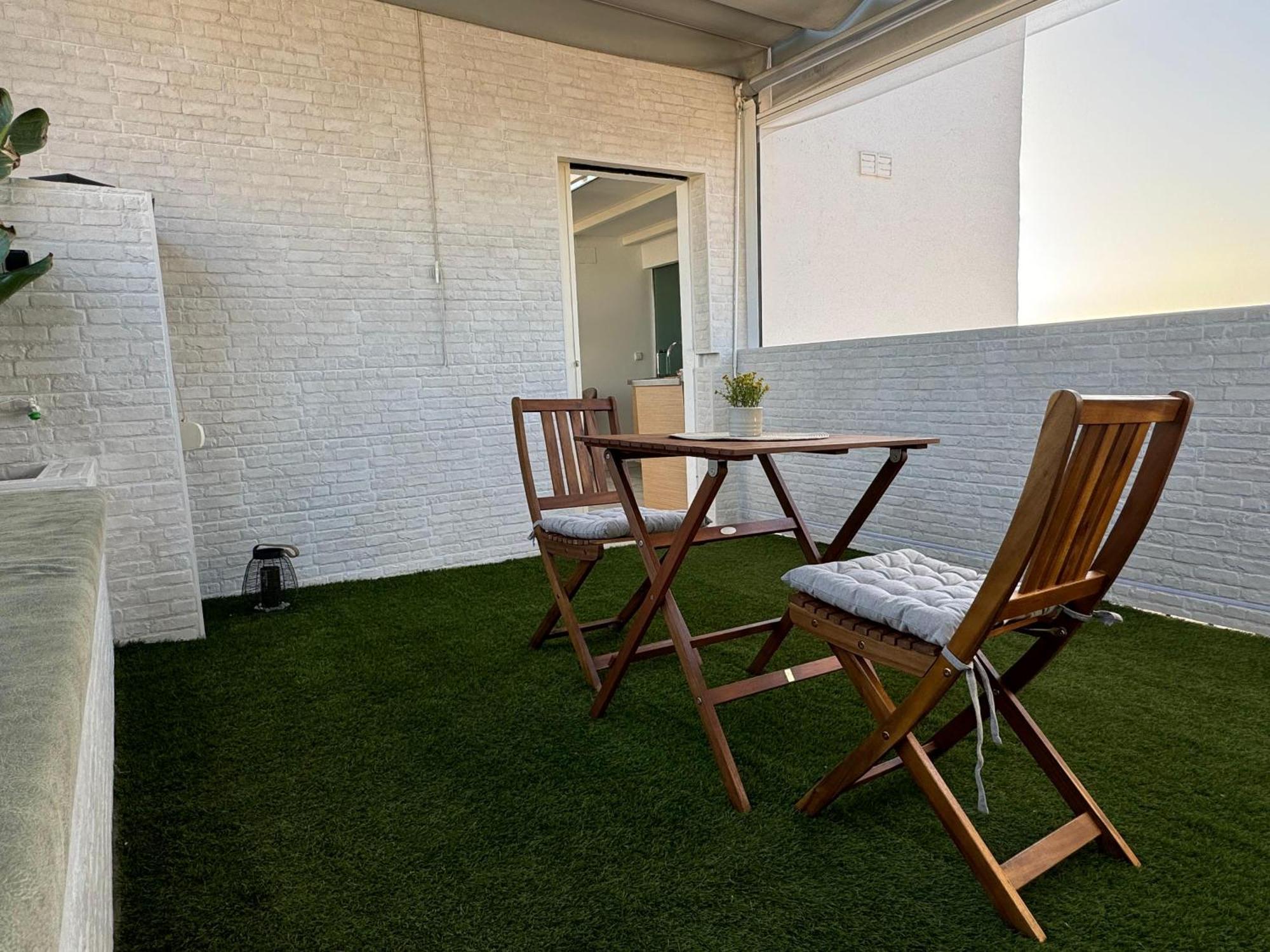 コルドバAtico De La Sultana Con Terraza Privadaアパートメント エクステリア 写真
